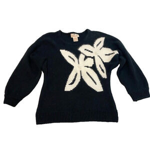 Courtney Blake - Vintage Womens White Floral chunky oversized Sweater Size S